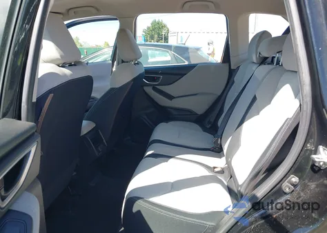 2019 Subaru Forester z USA, uszkodzony, nr VIN JF2SKACC8KH508138